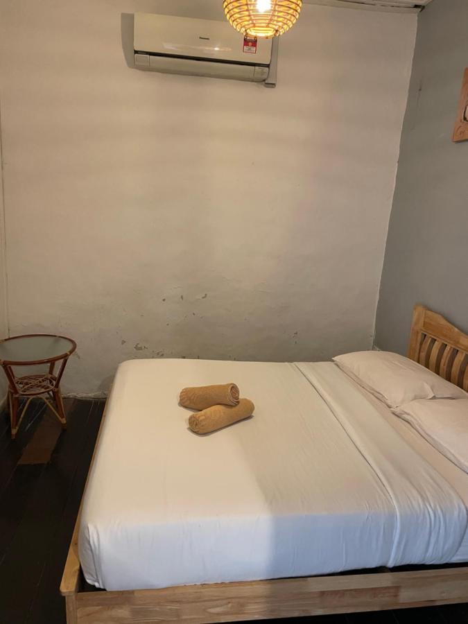 Standard Double Room without Window,1196073172:JPEG